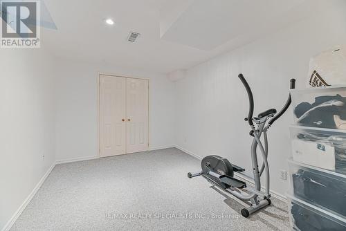 22 Lent Crescent, Brampton, ON - Indoor Photo Showing Gym Room