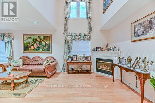 22 Lent Crescent, Brampton, ON - Indoor Photo Showing Living Room With Fireplace