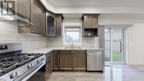 25 Doug Foulds Way E, Brant, ON - Indoor Photo Showing Kitchen