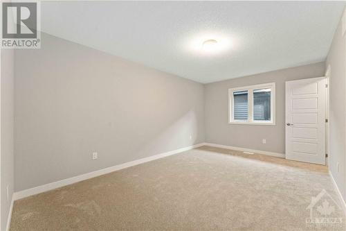 667 Fenwick Way, Ottawa, ON - Indoor Photo Showing Other Room