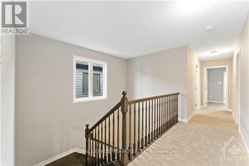 667 Fenwick Way, Ottawa, ON - Indoor Photo Showing Other Room