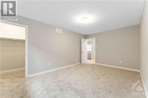 667 Fenwick Way, Ottawa, ON - Indoor Photo Showing Other Room