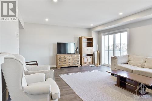 Living Room - 36 Limnos Lane, Ottawa, ON - Indoor Photo Showing Living Room