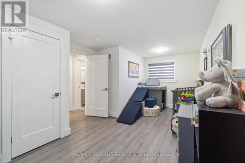 52 Ghent Street, St. Catharines (442 - Vine/Linwell), ON - Indoor Photo Showing Other Room