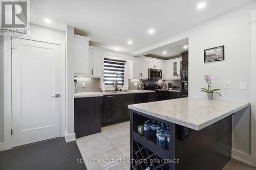 52 Ghent Street, St. Catharines (442 - Vine/Linwell), ON - Indoor Photo Showing Kitchen