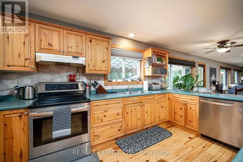 289 Maines Road, Tweed, ON - Indoor Photo Showing Kitchen With Double Sink