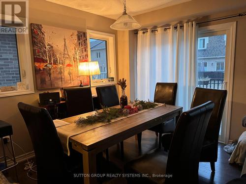 286 Ellen Davidson Drive, Oakville, ON - Indoor Photo Showing Dining Room