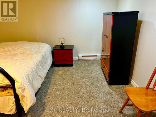 57 - 39 Lexington Avenue, Toronto, ON - Indoor Photo Showing Bedroom