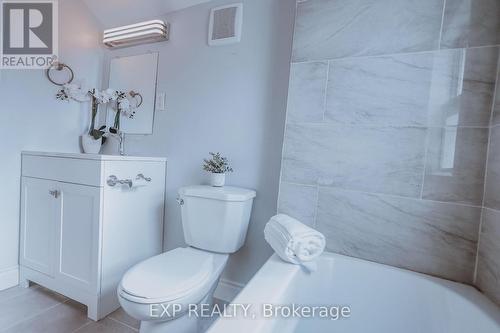 196 Graham Street, Woodstock, ON - Indoor Photo Showing Bathroom