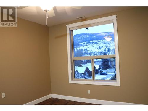 9100 Mackie Drive Unit# 210, Coldstream, BC - Indoor Photo Showing Other Room