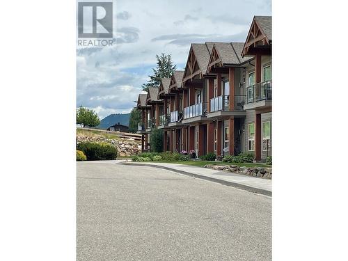 9100 Mackie Drive Unit# 210, Coldstream, BC - Outdoor