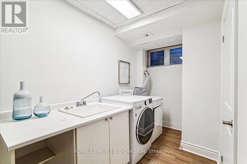 365B Roehampton Avenue, Toronto, ON - Indoor Photo Showing Laundry Room