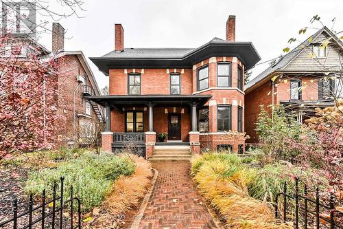 6 Lyall Avenue, Toronto, ON - Outdoor With Deck Patio Veranda With Facade