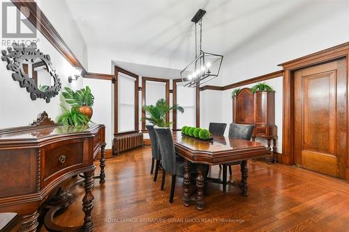 6 Lyall Avenue, Toronto, ON - Indoor Photo Showing Dining Room