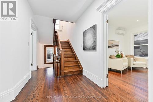 6 Lyall Avenue, Toronto, ON - Indoor Photo Showing Other Room