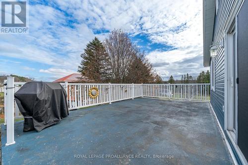 1492 County Rd 5, Quinte West, ON - Outdoor