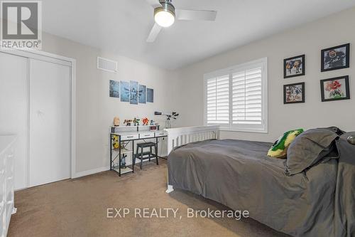 182 Binhaven Boulevard, Hamilton, ON - Indoor Photo Showing Bedroom