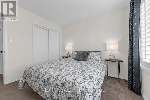 182 Binhaven Boulevard, Hamilton, ON - Indoor Photo Showing Bedroom