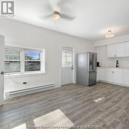 266 Seymour Street, Amherstburg, ON - Indoor Photo Showing Kitchen