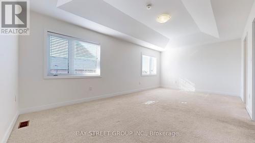 173 Badgerow Way, Aurora, ON - Indoor Photo Showing Other Room