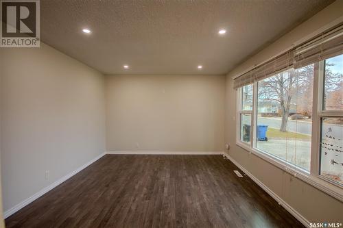 8908 Abbott Avenue, North Battleford, SK - Indoor Photo Showing Other Room