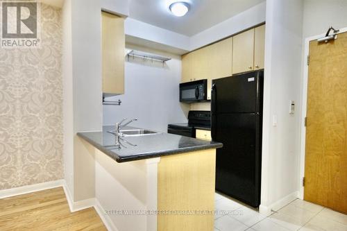 306 - 4978 Yonge Street, Toronto, ON - Indoor Photo Showing Kitchen