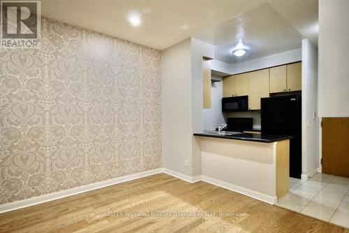 306 - 4978 Yonge Street, Toronto, ON - Indoor Photo Showing Kitchen