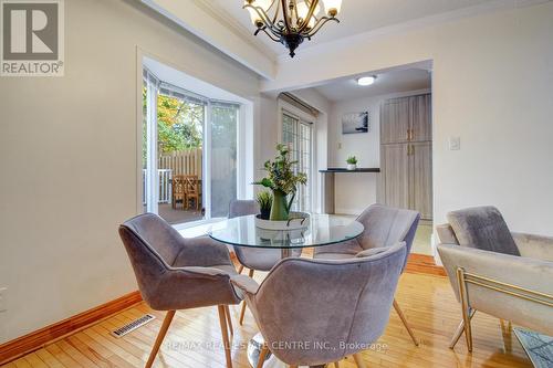 5960 Chidham Crescent, Mississauga, ON - Indoor Photo Showing Dining Room