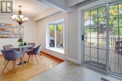 5960 Chidham Crescent, Mississauga, ON - Indoor Photo Showing Dining Room