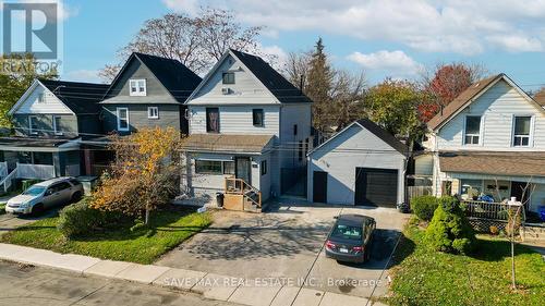 23 Lyndhurst Street, Hamilton, ON - Outdoor With Facade