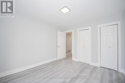 23 Lyndhurst Street, Hamilton, ON - Indoor Photo Showing Other Room