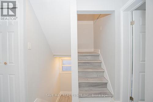 23 Lyndhurst Street, Hamilton, ON - Indoor Photo Showing Other Room