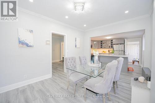 23 Lyndhurst Street, Hamilton, ON - Indoor Photo Showing Dining Room