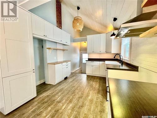 137 1St Street W, Carrot River, SK - Indoor Photo Showing Kitchen