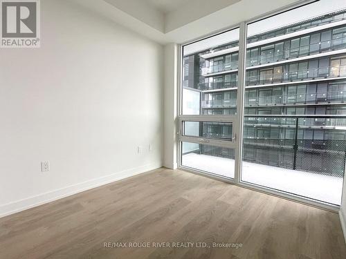 1609 - 127 Broadway Avenue, Toronto, ON - Indoor Photo Showing Other Room