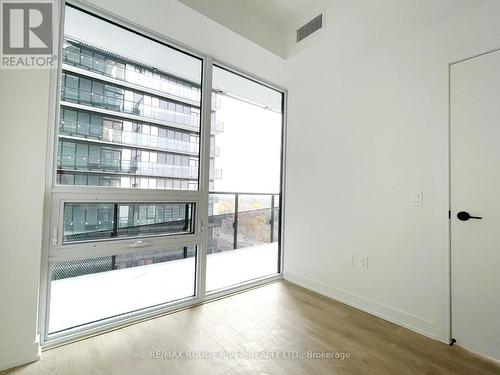 1609 - 127 Broadway Avenue, Toronto, ON - Indoor Photo Showing Other Room