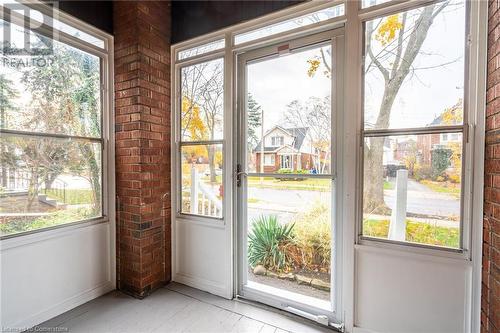 Front Door Covered Entrance - 53 Tuxedo Avenue S, Hamilton, ON - Indoor Photo Showing Other Room