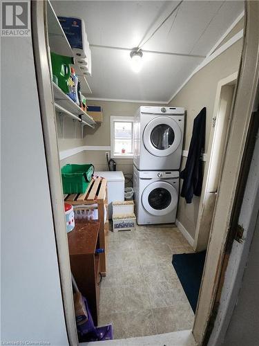 Main Floor - 94 Avonlea Street, Ingersoll, ON - Indoor Photo Showing Laundry Room