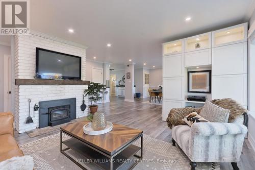 900 Henry Street, Whitby, ON - Indoor Photo Showing Living Room With Fireplace