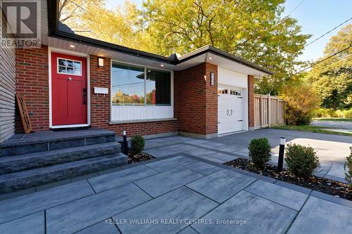 900 Henry Street, Whitby, ON - Outdoor