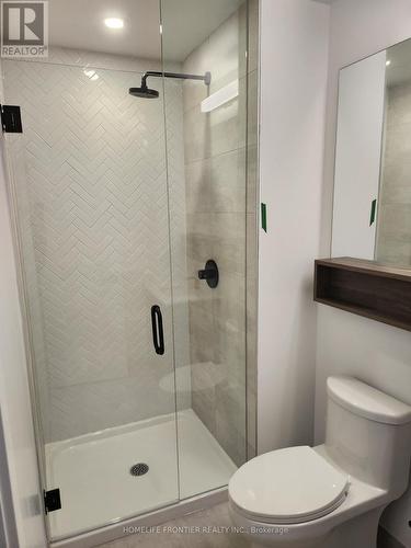 219 - 8888 Yonge Street, Richmond Hill, ON - Indoor Photo Showing Bathroom