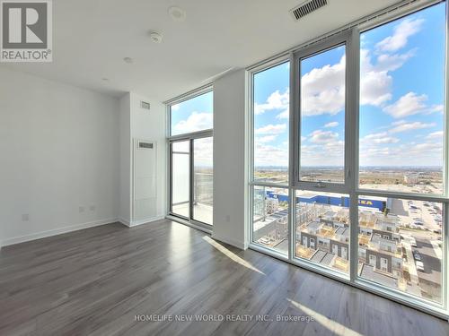 1606 - 60 Honeycrisp Crescent, Vaughan, ON - Indoor Photo Showing Other Room