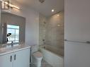 1606 - 60 Honeycrisp Crescent, Vaughan, ON  - Indoor Photo Showing Bathroom 