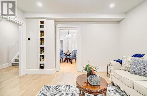 356 Division Street, Cobourg, ON - Indoor Photo Showing Living Room