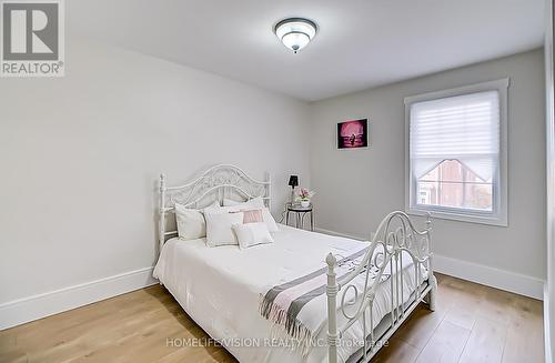 356 Division Street, Cobourg, ON - Indoor Photo Showing Bedroom