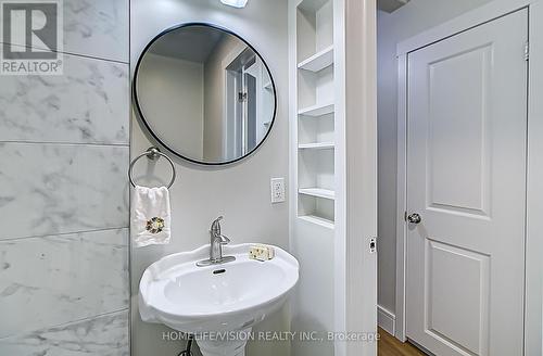 356 Division Street, Cobourg, ON - Indoor Photo Showing Bathroom