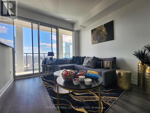 2514 - 20 Edward Street W, Toronto, ON - Indoor Photo Showing Living Room