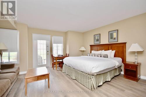 2014/15 - 90 Highland Drive, Oro-Medonte, ON - Indoor Photo Showing Bedroom