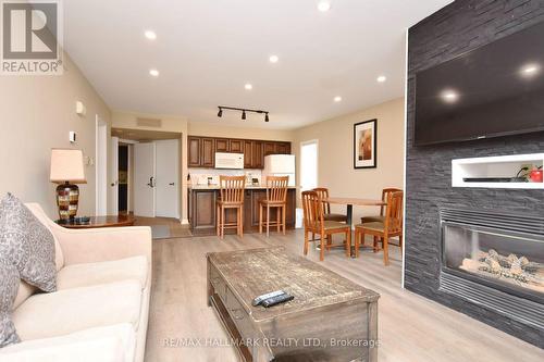 2014/15 - 90 Highland Drive, Oro-Medonte, ON - Indoor Photo Showing Living Room With Fireplace