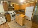 523 Parkview Boulevard, Mississauga, ON  - Indoor Photo Showing Kitchen 